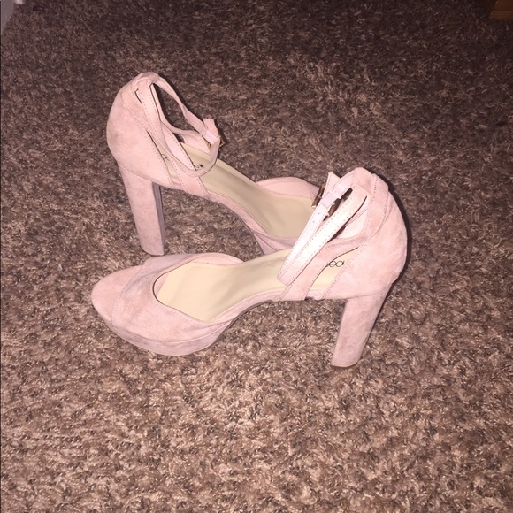 Nylia Platform Heeled Sandal - Picture 8 of 8